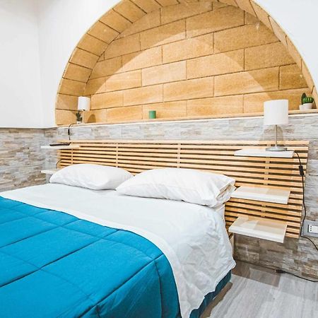 باري The Castle Apartment المظهر الخارجي الصورة