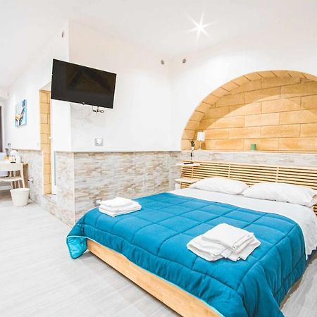 باري The Castle Apartment المظهر الخارجي الصورة