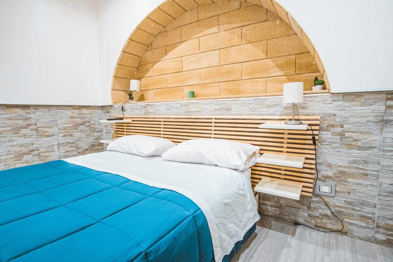 باري The Castle Apartment المظهر الخارجي الصورة