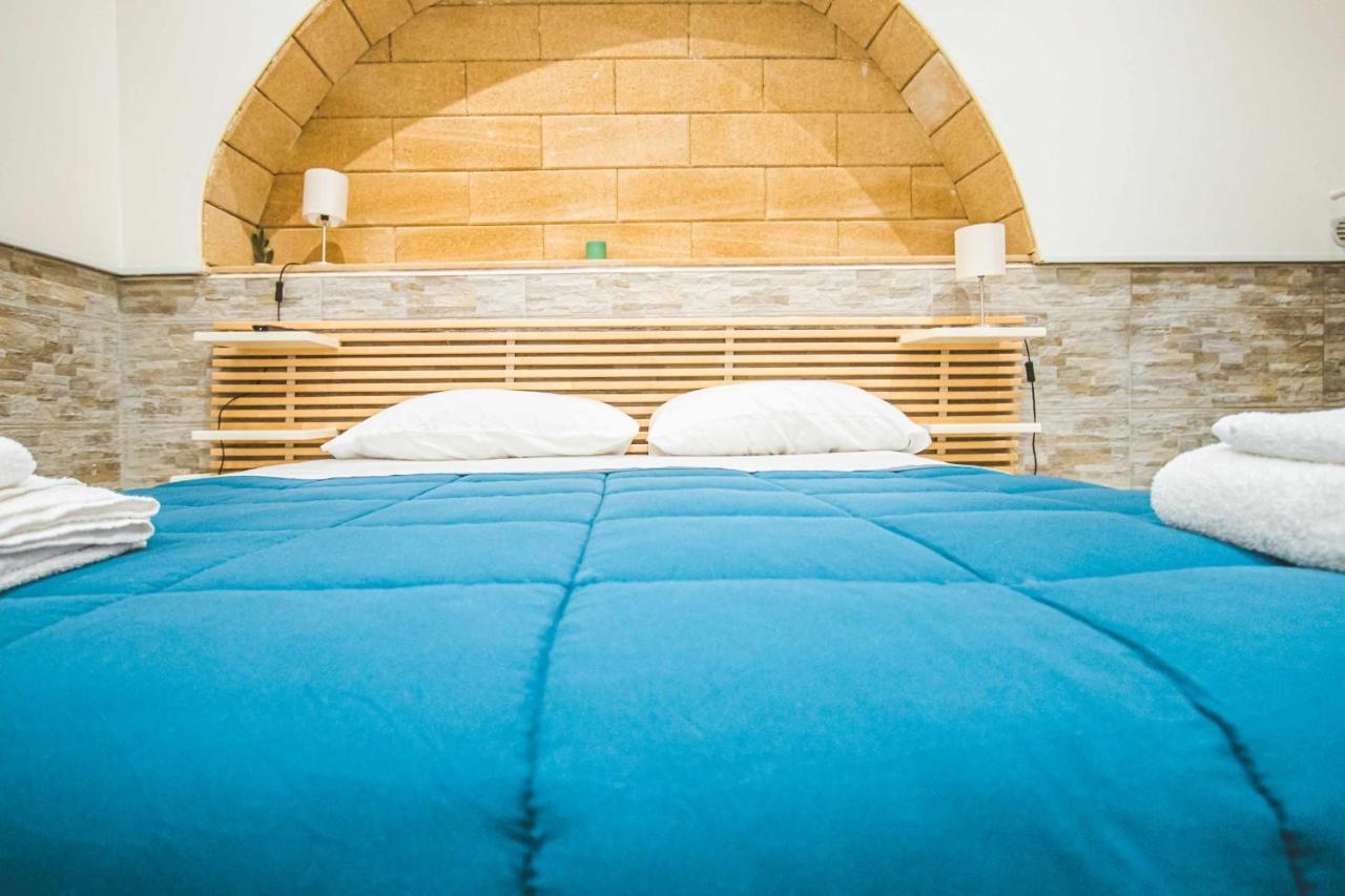 باري The Castle Apartment المظهر الخارجي الصورة