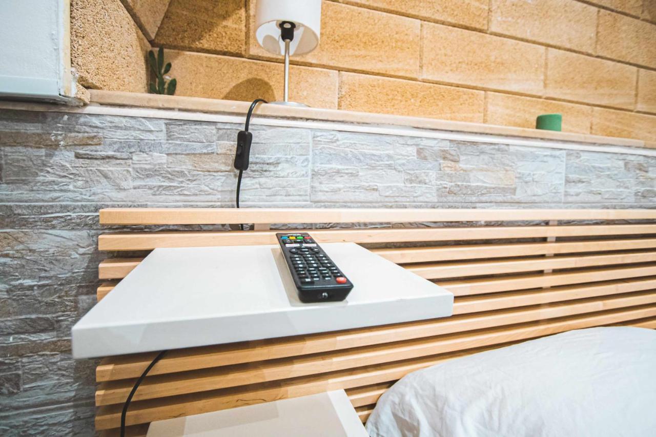 باري The Castle Apartment المظهر الخارجي الصورة