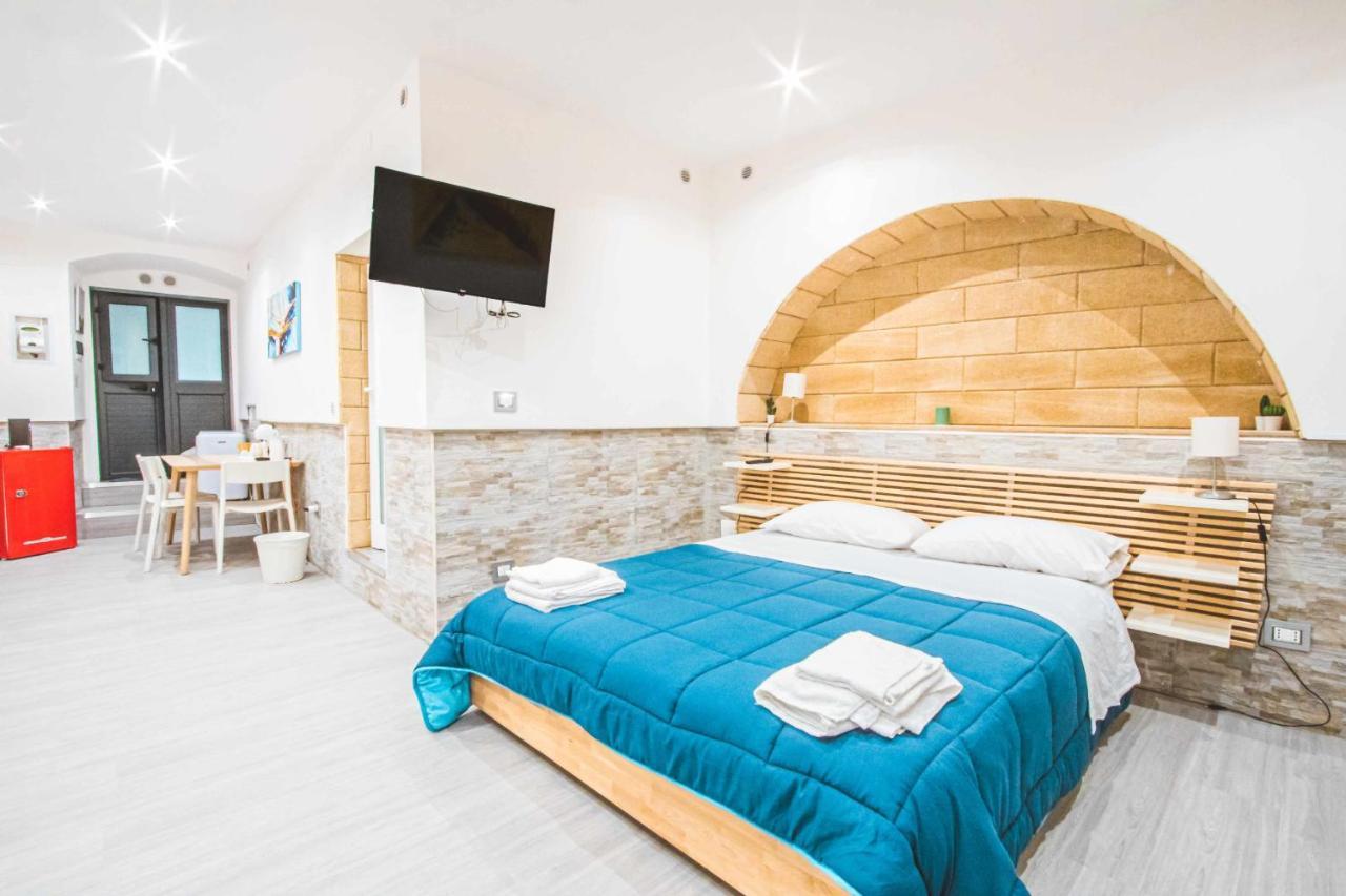 باري The Castle Apartment المظهر الخارجي الصورة